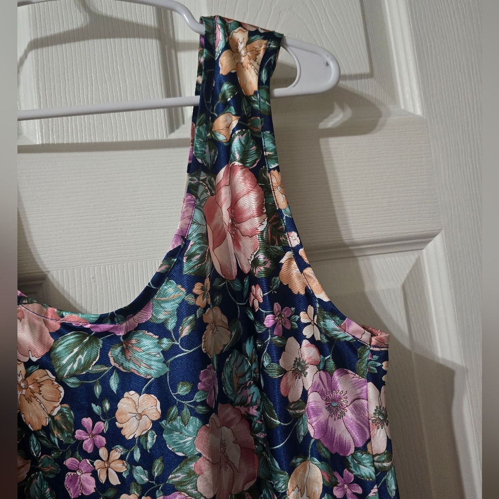 Vintage California Dynasty Navy Floral Print Satin Tank Top Blouse, Size 2X, EUC - Picture 9 of 13